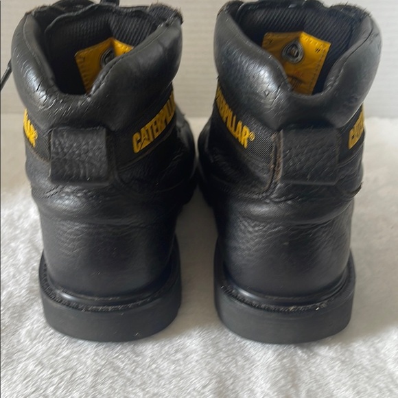 Catapillar Leather Men's Boots - Picture 3 of 8